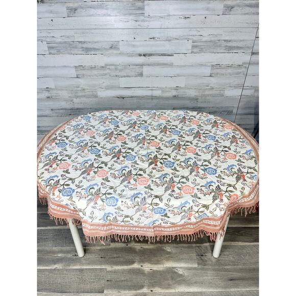 Vintage Round Birds & Floral Table Cloth - Picture 5 of 5
